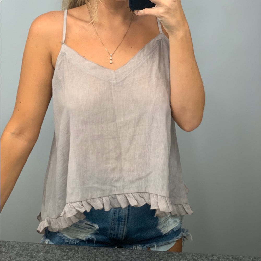 WOmens vestique tank. New with tags